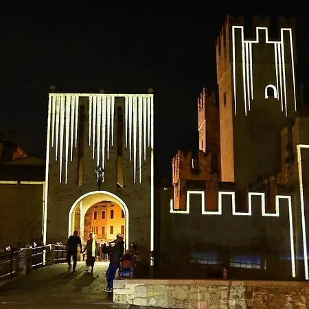 Lägenhet A Casa Di Paola Sirmione